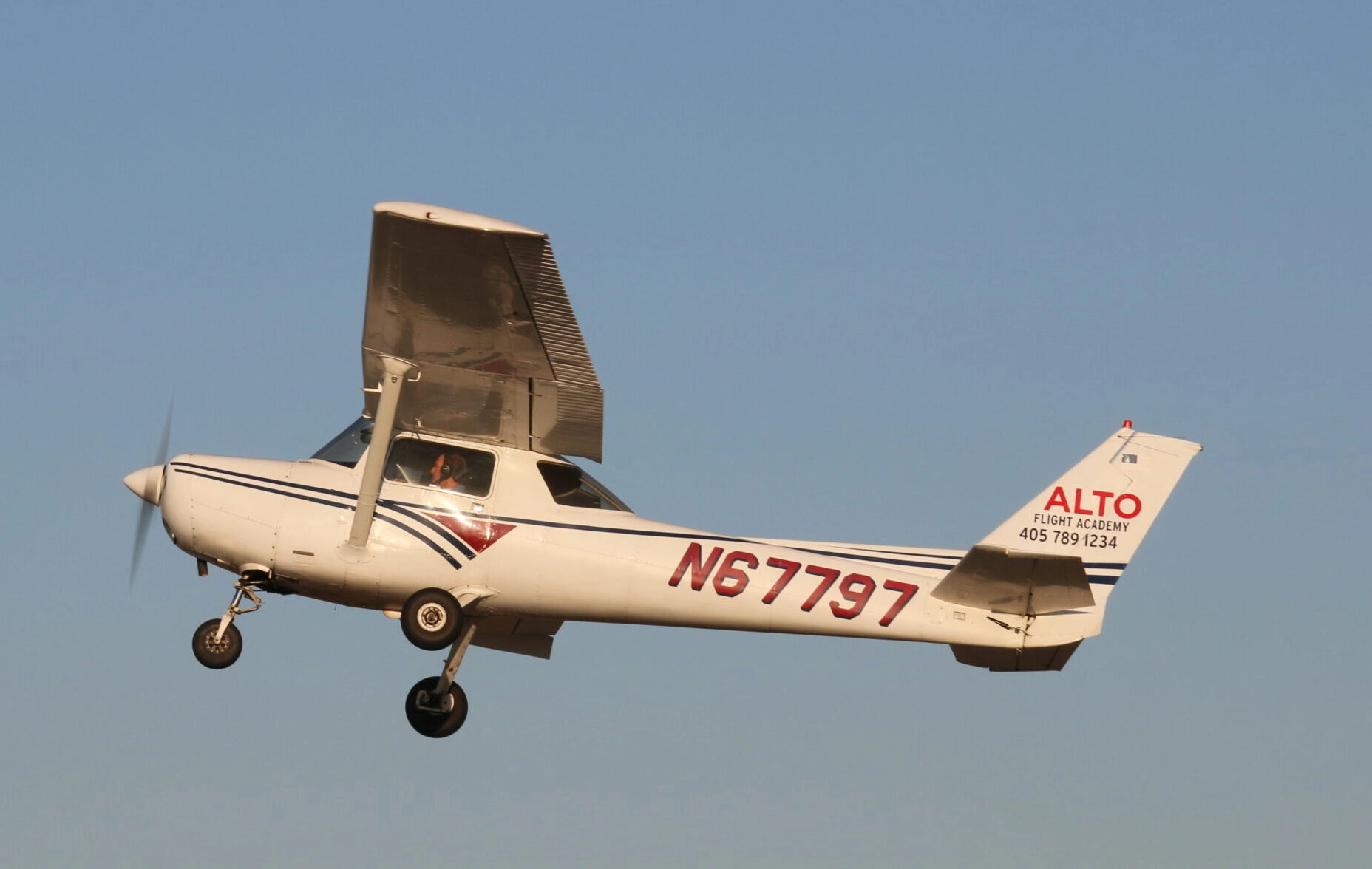 Pilot Course Near Me: Choose Your First Flight Step